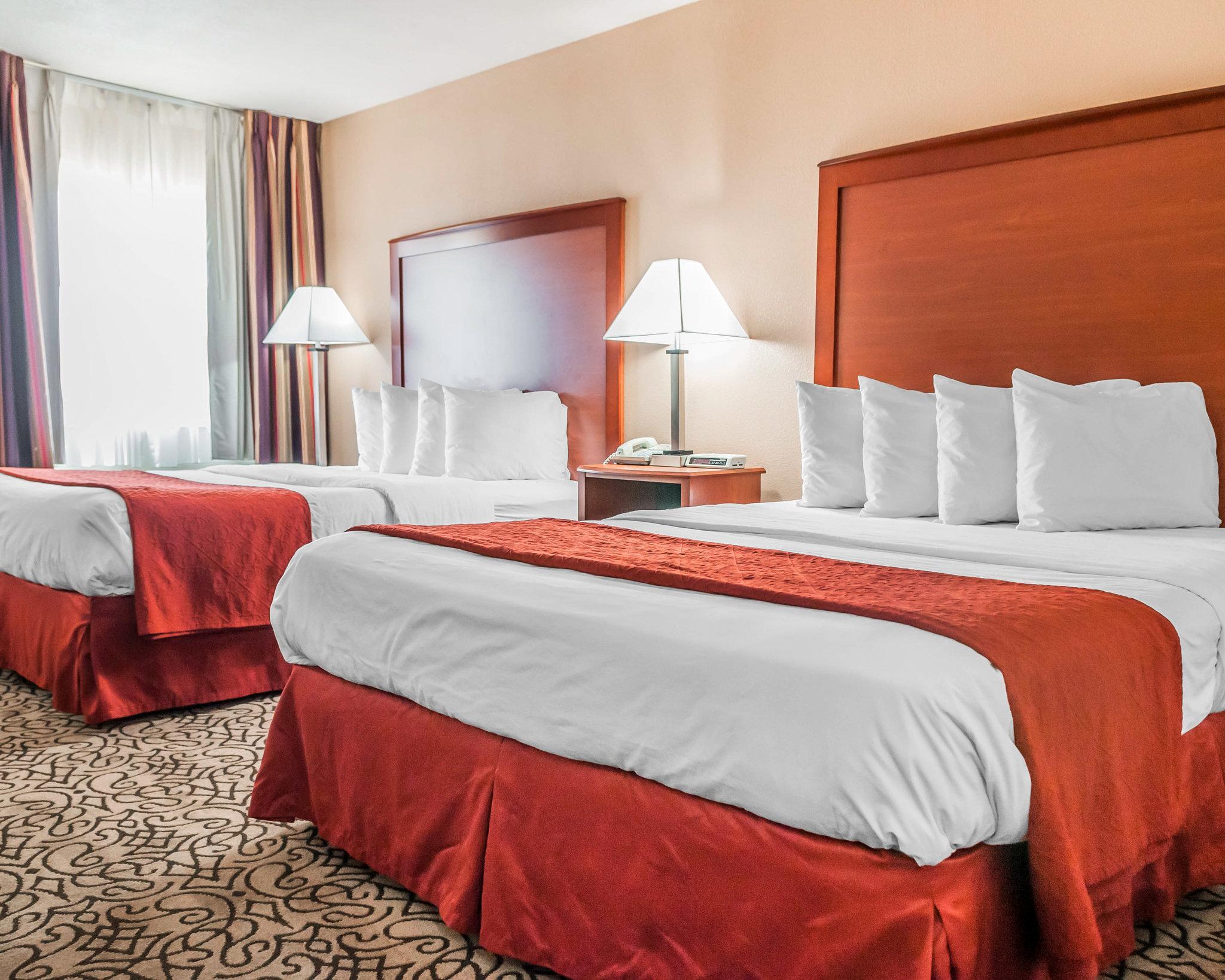 Comfort Inn & Suites Пуебло Екстер'єр фото